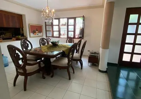 VENDO CASA EN ARROYO HONDO CON 300 MTS DE SOLAR - 2/2